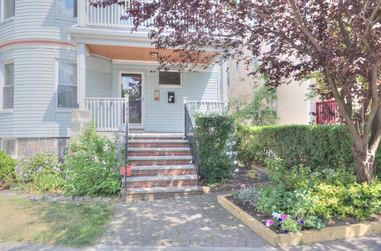 Bright & Spacious 2Br Apartment, Mins From Downtown Boston, Parking Exteriör bild