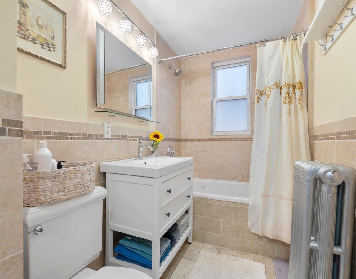 Bright & Spacious 2Br Apartment, Mins From Downtown Boston, Parking Exteriör bild