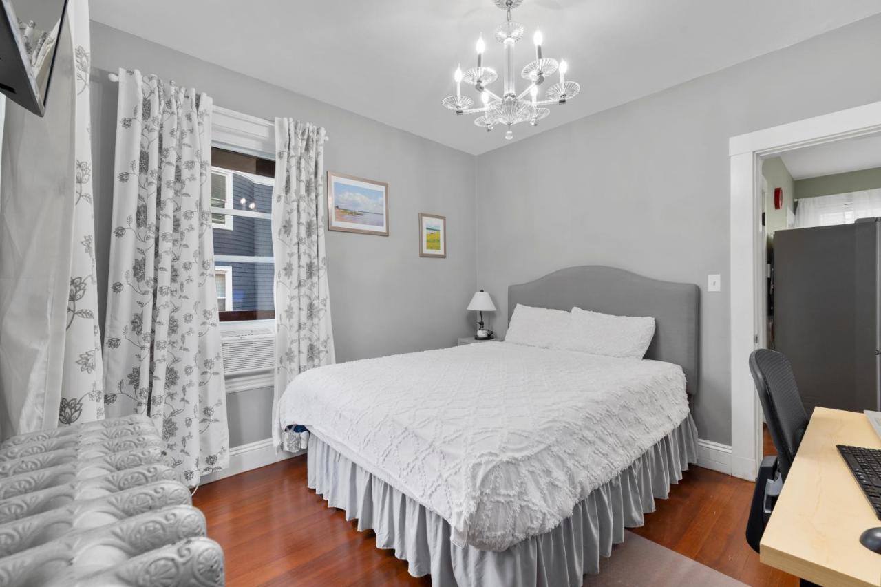 Bright & Spacious 2Br Apartment, Mins From Downtown Boston, Parking Exteriör bild