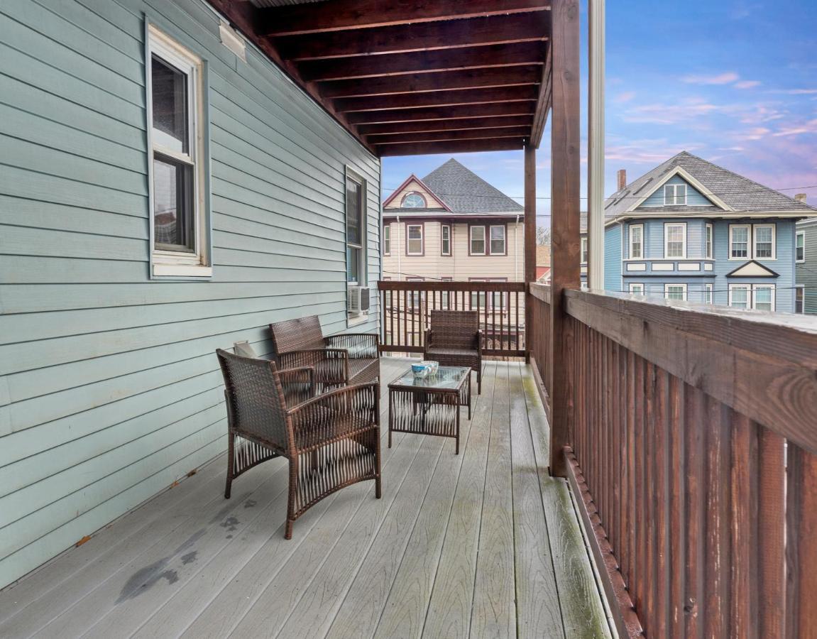Bright & Spacious 2Br Apartment, Mins From Downtown Boston, Parking Exteriör bild